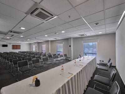 City Express Queretaro Jurica