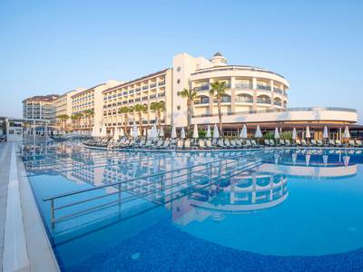 LRS Port River Hotel & Spa