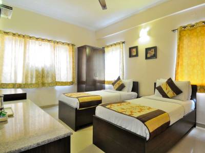 Hotel Persona International