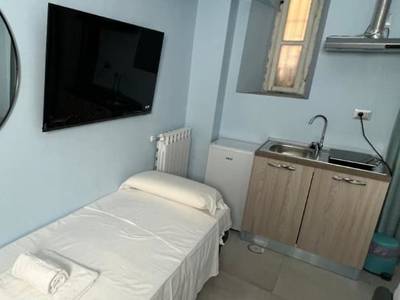 AlohaRome Bed & Breakfast