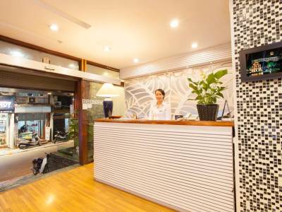 Icon 36 Hotel & Residence