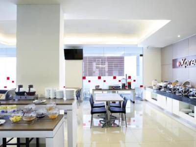 Amaris La Codefin Kemang