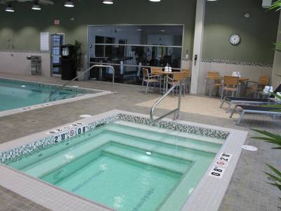 Holiday Inn Express & Suites Cold Lake