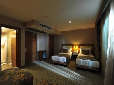 Yasmak Comfort Hotel