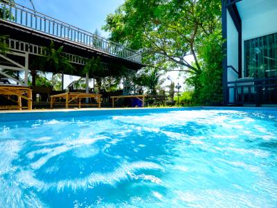 Aranta Airport Hotel