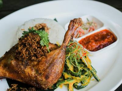 Grandmas Plus Hotel Airport