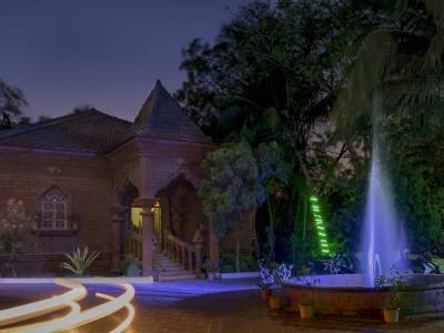 The Ocean Pearl Escape