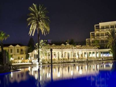 Cesars Temple De Luxe