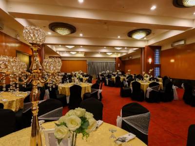 Paseo Premiere Hotel