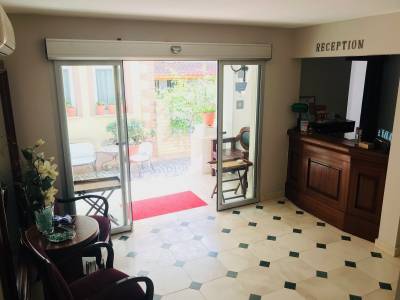 Bay Nihat Lale Hotel