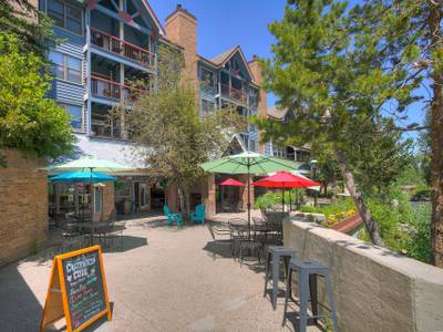 River Mountain Lodge