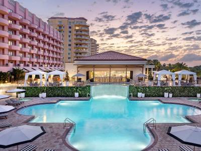 The Vinoy Renaissance St. Petersburg Resort & Golf Club