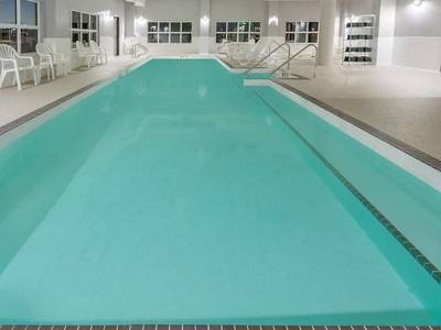 Wyndham Garden Calgary Airport