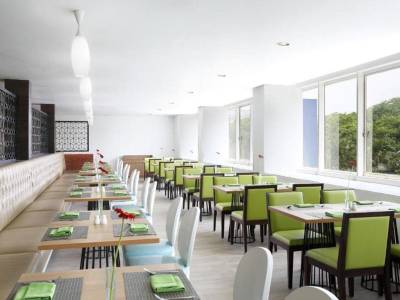 Hotel Santika Kelapa Gading