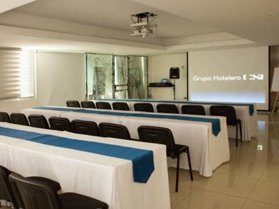 Colombians Suite International