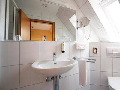 Kauzenburg Landhotel