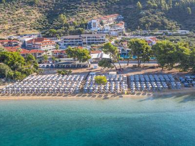 Lagomandra Beach Hotel