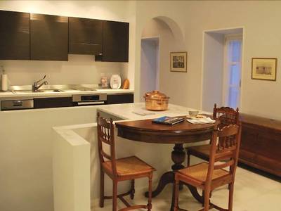 Hydras Chromata luxury Homes