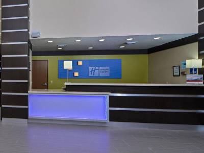 Holiday Inn Express & Suites Kingwood - Medical Center Area