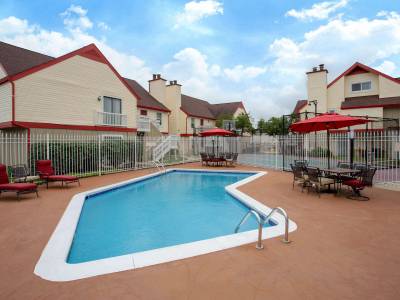 Hawthorn Suites by Wyndham Indianapolis North