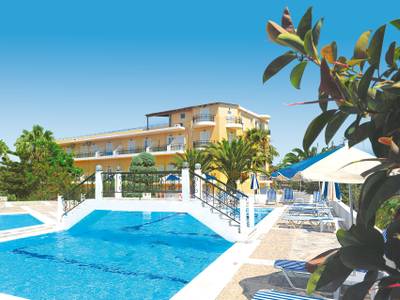 Vantaris Garden & Corner