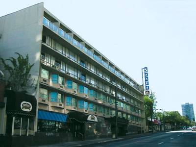 Best Western Plus Sands Hotel