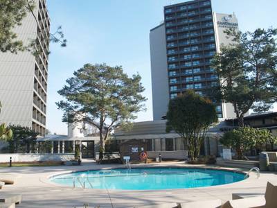 Sandman Signature Vancouver Airport Hotel & Resort