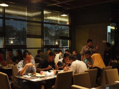 Nexus Regency Suites & Hotel