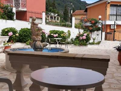 Elli Marina Studios & Apartments