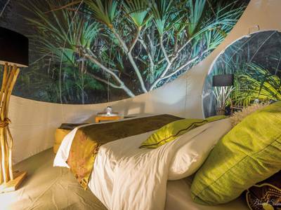 Bubble Lodge Bois Cheri