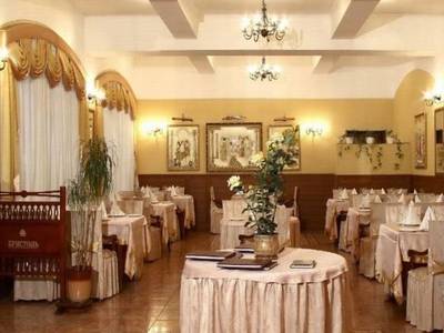 Bristol Hotel (Foto)