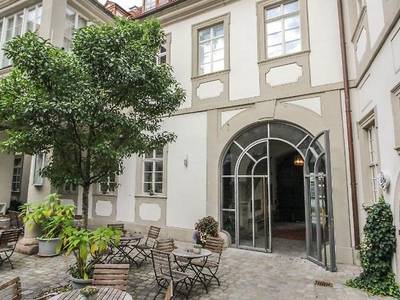 Palais Schrottenberg