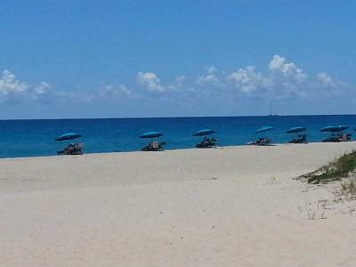 Seaspray Inn & Beach Resort