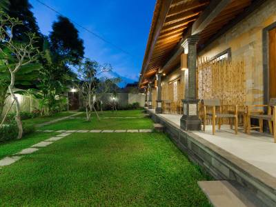 Paisa Villa Seminyak 