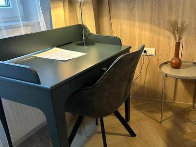 Apartment Lenaustrasse