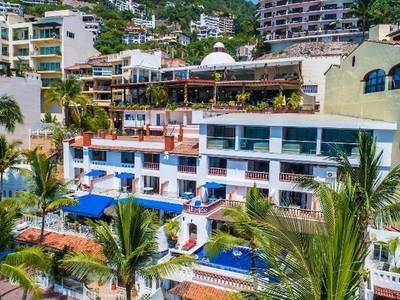 Playa Conchas Chinas Hotel