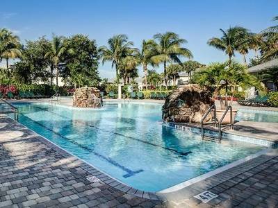 GreenLinks Golf Villas at Lely Resort