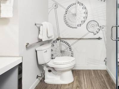 Le Méridien Chicago - Oakbrook Center