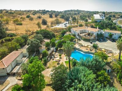 Oleandro Country Club