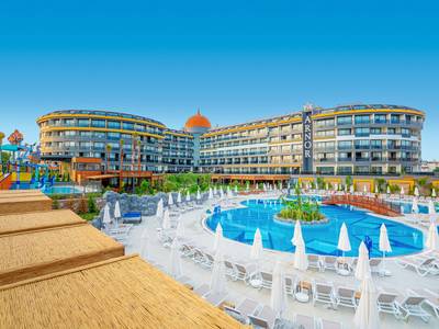 Arnor de Luxe Hotel & Spa