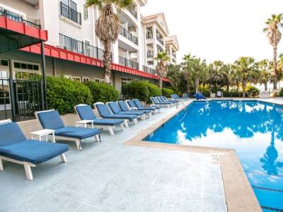 Harborside at Charleston Harbor Resort and Marina