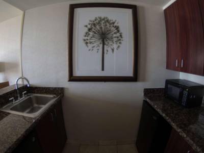 DoubleTree Midland Plaza