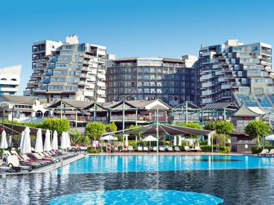 Limak Lara de Luxe & Resort