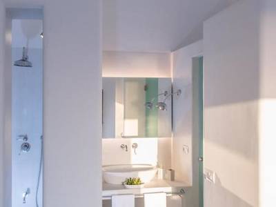 Azar Villas & Suites