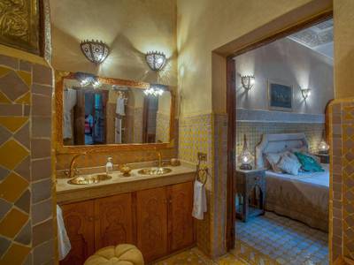 Riad Laurence Olivier