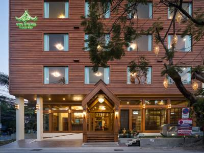 Peak Nimman Prestige Hotel