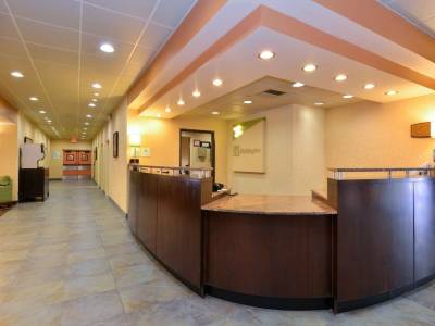 Holiday Inn Riverton