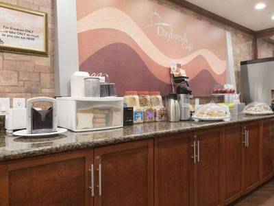 Days Inn - Vancouver Metro