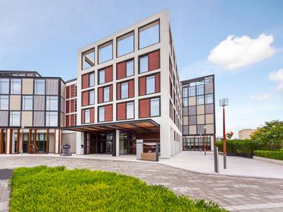 Hampton by Hilton Dubai Al Seef ehem Zabeel House MINI Al Seef