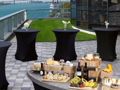 Detroit Marriott at the Renaissance Center